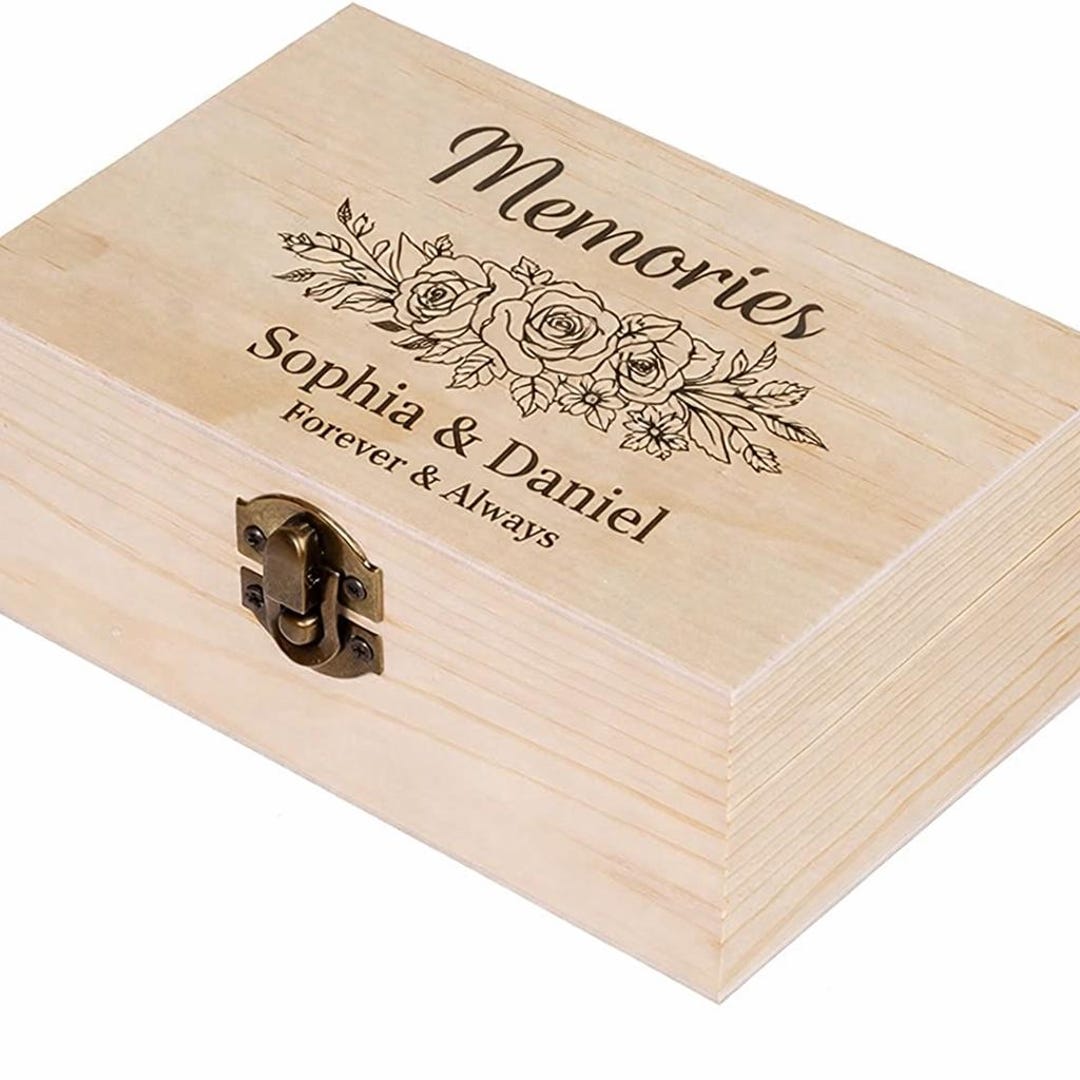 Personalized Wedding Keepsake Box, Custom Couple Name Memory Box With ...