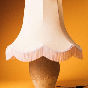 Lámpara de mesa de terracota con vidriado quemado