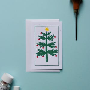 Carte postale simple linogravure "Sapin de Noël"