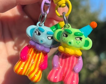 Keychain Grumpy Clown - from Polymer clay, painted OOAK Character. Bag accessory, keyring, purse trinket, unique kawaii circus core charm