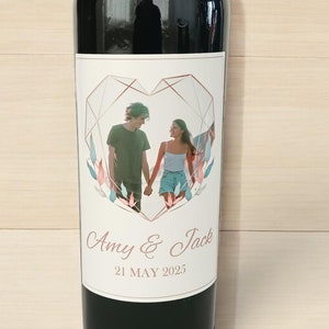 Étiquette photo personnalisée de fiançailles - cadeau fantaisie d'anniversaire de mariage - autocollant en vinyle - cadeau d'anniversaire - étiquette de vin personnalisée minimaliste