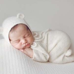 Newborn Knitt Bear Outfit Newborn romper , wrap and bear hat set Newborn baby props Newborn photo props Baby shooting costumes