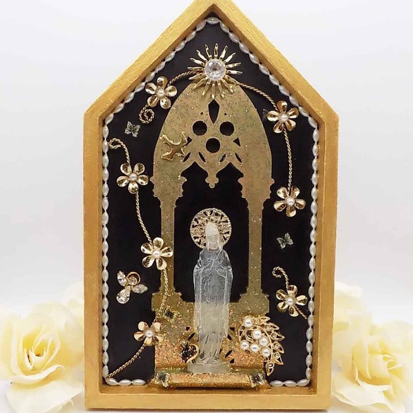 Virgin Mary Shrine, Retablo, Niche, Nicho, Altar - Religious Home Decor Wall Hanging - Gold, Black Shrine - Handmade  Assemblage Art - OOK