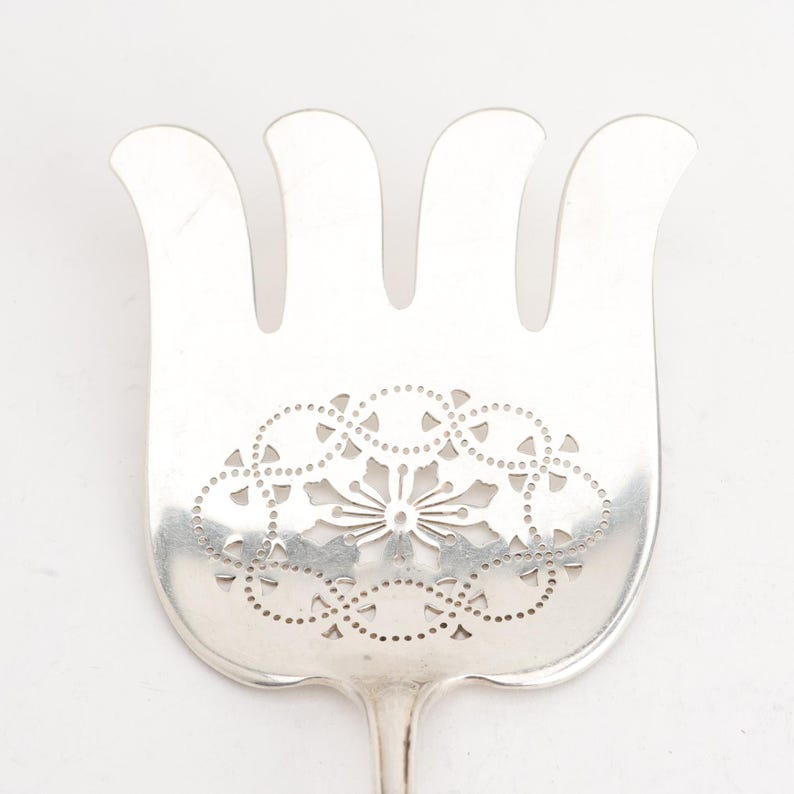 Tenedor para espárragos Palm (1871) de Tiffany & Co., plata de ley, 9,5 pulgadas, 131 g, con monograma. imagen 5