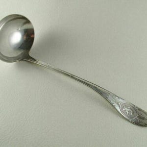 Medallion by Manhattan Plate Co / International Silverplate 11" Soup Ladle