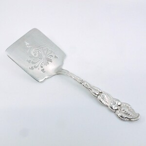 Atlantis / Ailanthus (1899) by Tiffany Sterling 8 7/8" Waffelheber Mono "G" Bild 1