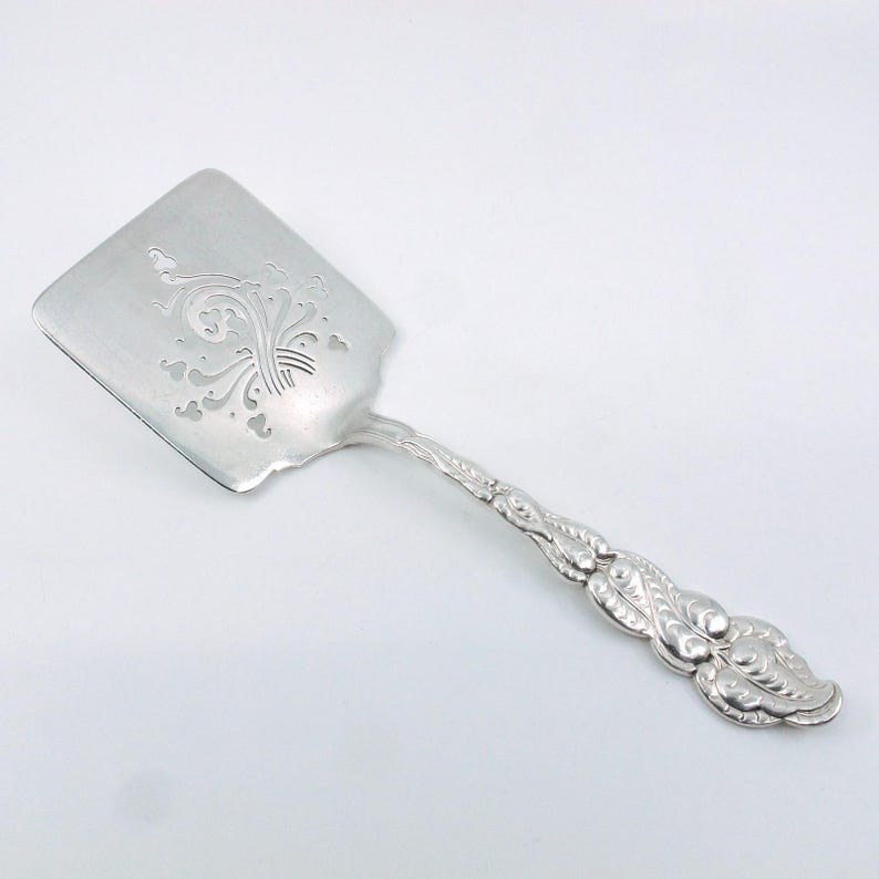 Atlantis / Ailanthus (1899) by Tiffany Sterling 8 7/8" Waffelheber Mono "G" Bild 1