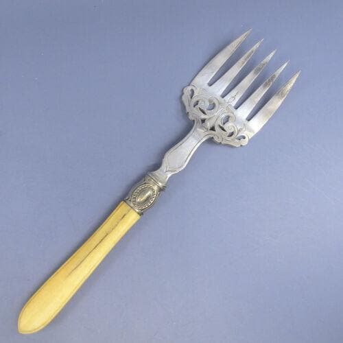 Harrison Brothers and Howson Sheffield Silverplate and Bone Harrison Brothers and Howson Sheffield Silverplate and Bone