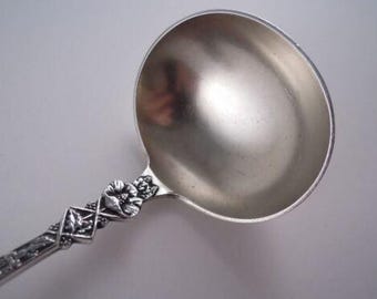 【Martin, Hall & Co】クイーンズパターン グレービーレードル Martin， Hall & Co】クイーンズパターン グレービーレードル