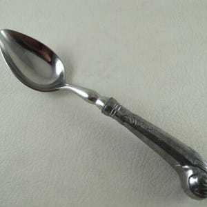 BISHOP WHITE by WILTON Armetale / Pewter 7 3/4" Place Spoon / Oval Soup Spoon