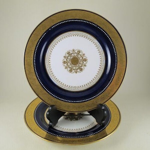 g7324 by MINTON Met goud ingelegde en met juwelen bezette rand kobalt paar kastplaten