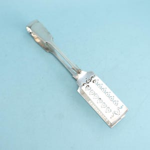 Daniel & Arter Silverplate Asparagus or Sandwich Serving Tongs No Monogram