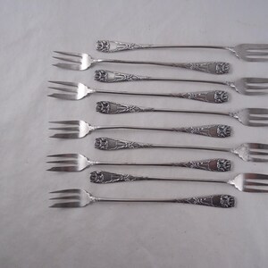 Gorham Sterling Silver Set Of 10 Cocktail Forks Peau De Lion Bat Seafood