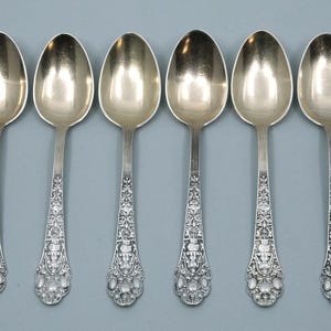 Zestaw 8 łyżeczek do kawy Medici Old by Gorham ze srebra próby 925, 96 g, bez monogramu