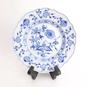 Piatto da insalata ovale in porcellana Blue Onion di Carl Teichert, 7 5/8", Mark Meissen