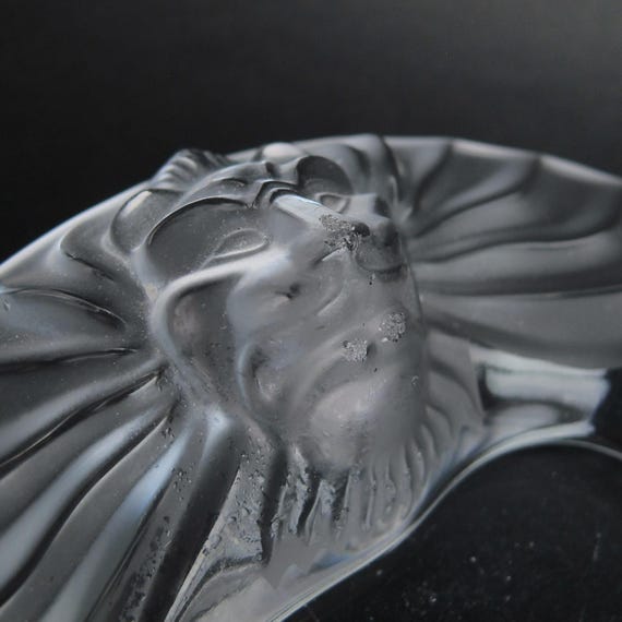 Lion by Lalique France Crystal 5 3/4