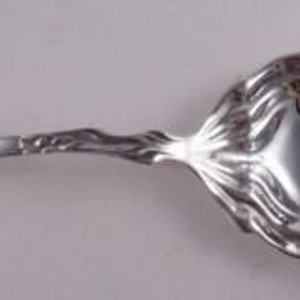 Shiebler Fiorito Sterling Art Nouveau Floral Berry Spoon