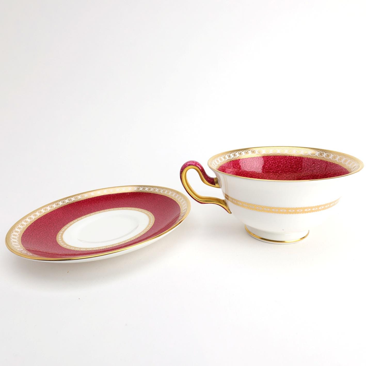 Ulander Powder Ruby (W1813) Wedgwood Bone China Peony Shape Cup