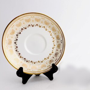 Prato Jubilee (H5250) da Minton Bone China, 5 5/8", com pires extra. Excelente!