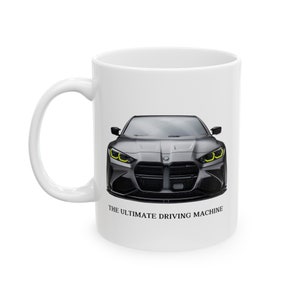 Der M4 Iconic Drive Becher