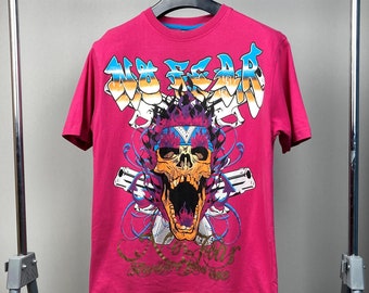 NO FEAR Y2K Tatoo Graffiti Style Graphic Print Big Logo Crewneck Pink All Over Print T Shirt Men's L Size