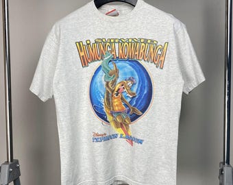 Disney World Typhoon Lagoon I Survived Humunga Kowabunga Tshirt · Disney Park Promo Graphic Shirt · USA Vintage Cartoon Tee · Thrifted Shirt