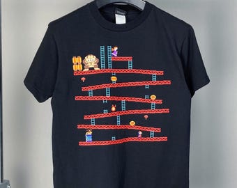 Super Mario 2006 Vintage Graphic Print Crewneck T Shirt •  Nintendo|Play Station|XBox Game •  1990s Computer Game Tshirt •  USA Vintage 90s