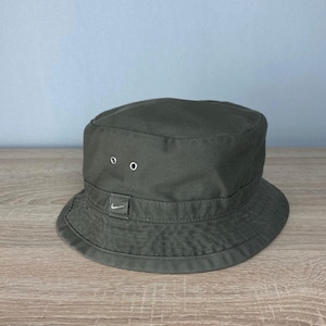 Vintage Nike Golf Bucket Hat · Nike Tiger Woods Olive Hat · 2000s Streetwear Nike Clothing · Swoosh Logo Hat · Nike Sportswear · Men&#39;s L ·