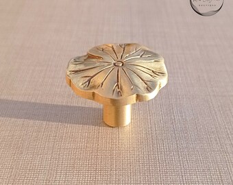 Unlacquered Brass Knob, Vintage Brass Door Handle, Contemporary Drawer Pull, Modern Cabinet Handle, Drawer Storage, Vintage Cabinet Pull