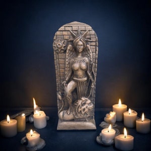 Ishtar Inanna Goddes Statuette Lilith Statue for Home Altar Catholicism Occult Wicca Statue Witches Goddess Lilith Asherah Exquisite Artwork