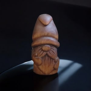 Wooden Figurine Gnome Wood Carving Hand-carved Gnome Wooden Figurines Glimmerwick Groodean Brut Norse Mythology Elf Figure Gnome Wizard Gift