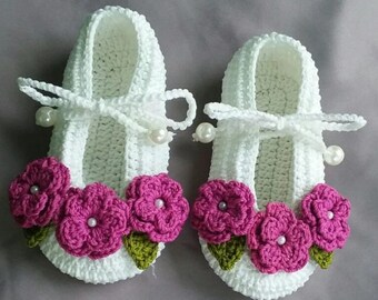 Knit Baby Booties Knit Baby Shoes Newborn Baby Announcement Outfit Unique Pregnancy Gift Box For Mom To Be Cute Booties New Mom Baby Shower