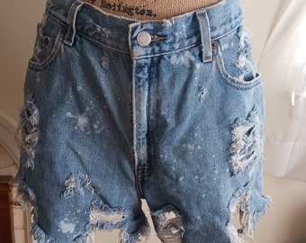 Levis Denim Cutoffs Y2k Distressed Levi 560 Cut off Jean Shorts