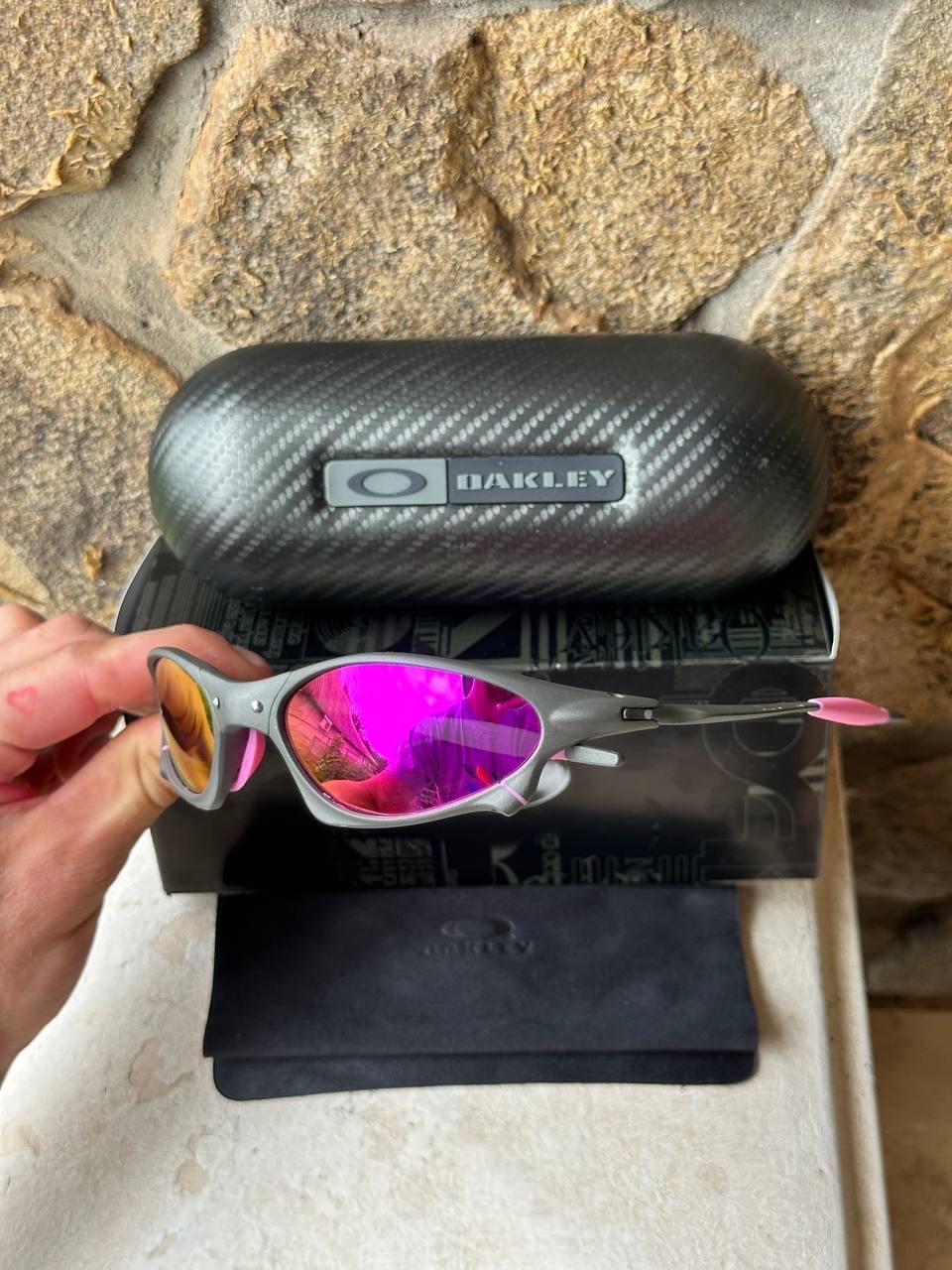 Оригинальные солнцезащитные очки OAKLEY Juliet X-metal Romeo Оригинальные солнцезащитные очки OAKLEY Juliet X-metal Romeo