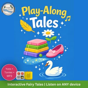 Puede incluir: Un gráfico azul con el texto Play-Along Tales, una pila de libros coloridos, un zapato rosa, un cisne blanco, una pluma amarilla y una margarita. Se muestra un pequeño reproductor de audio digital con el texto Yoto + Tonies + MP3 e Interactive Fairy Tales.