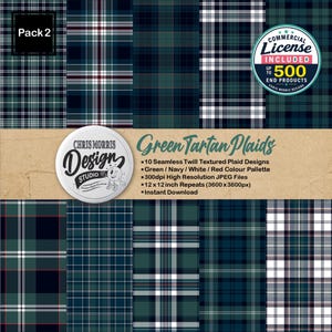 Op de afbeelding: Een collectie van tien naadloze digitale papiermotieven met groene, marineblauwe, witte en rode tartan ruitontwerpen met een keperbinding. De afbeelding bevat de tekstlabels Pack 2, Green Tartan Plaids en details over herhalingen van 30,48x30,48 cm.