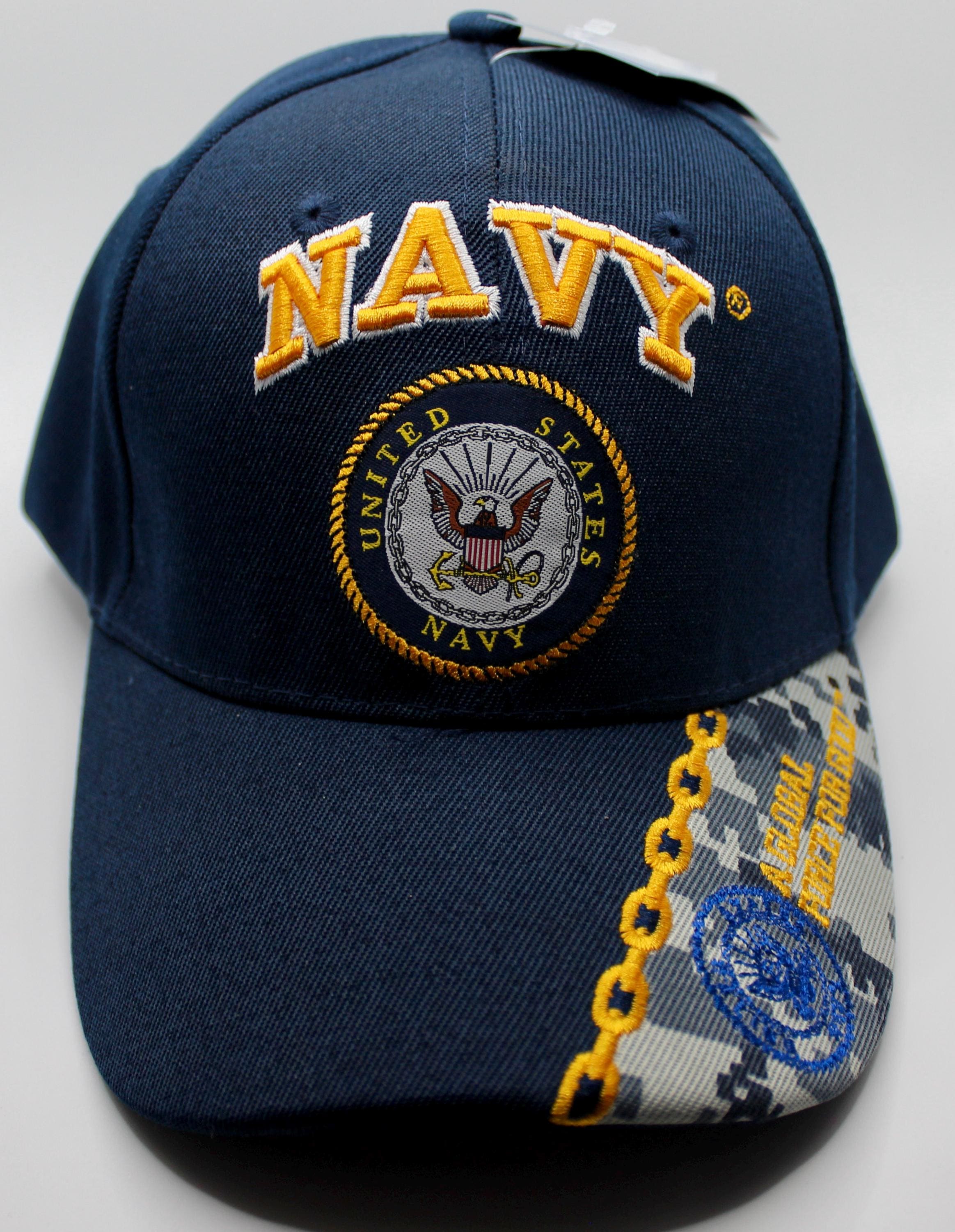 アメリカ海軍特殊部隊の帽子。海軍ロゴ入りの青いキャップ。アメリカ