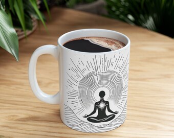 La taza Rise & Sip de 11 oz eleva tu día con este diseño único. // Taza inspiradora Motivación Arte Energía positiva Taza