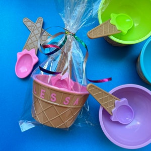 Kids Personalized Ice Cream Bowl Party Favor, Kids Birthday, Ice cream bowl and spoon with guests name, ice cream party favor, ice pop