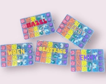 Personalizowane pudełko na przekąski, prezent dla dziewczynki w postaci słodyczy, upominek na przyjęcie w postaci słodyczy, dowolny motyw przyjęcia, prezent świąteczny dla dzieci, prezent urodzinowy dla dzieci