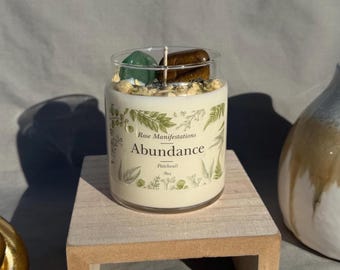 Abundance Crystal Intention Candle: Soy Wax, Tiger's Eye & Aventurine