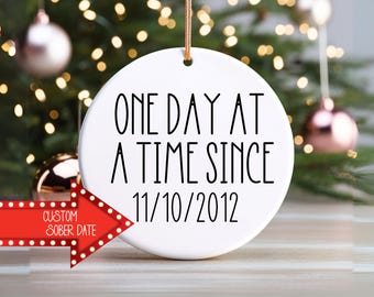 Nüchternheit Ornament, personalisierte Genesung Ornament Weihnachten, Benutzerdefiniertes Nüchtern Datum, Sucht Genesung Weihnachtsgeschenk, Nüchternheit Geschenk, AA NA Geschenk