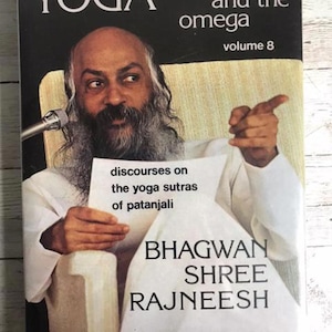 Bhagwan Shree Rajneesh: Yoga The Alpha & The Omega Vol 8 ~ First Ed 1977 HC/DJ