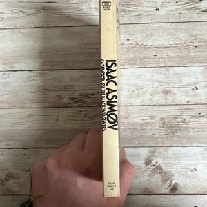 Casebook Of The Black Widower by Isaac Asimov 1981 Mass Market Murder Mystery image 3