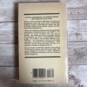 Casebook Of The Black Widower by Isaac Asimov 1981 Mass Market Murder Mystery image 2
