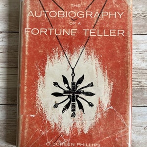 The Autobiography of a Fortune Teller C Doreen Phillips Signed First 1959 image 1