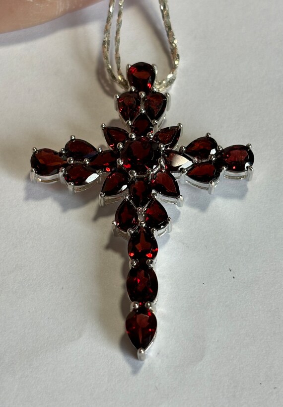 Gemstone Cross With Chain - image 4