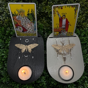 Porta-velas de chá para cartas de tarô, suporte para cartas, porta-velas, carta de tarô de borboleta, itens de altar, decoração de altar, presentes espirituais, presentes de bruxa, tarô