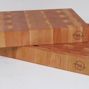 Tabla de cortar de madera de cerezo hecha a mano en EE. UU., de grano final, bloque de carnicero