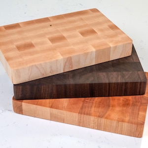 Tabla de cortar mini de madera de grano final: Nogal, cerezo, arce - 6x9. Hecha en EE. UU. imagen 1